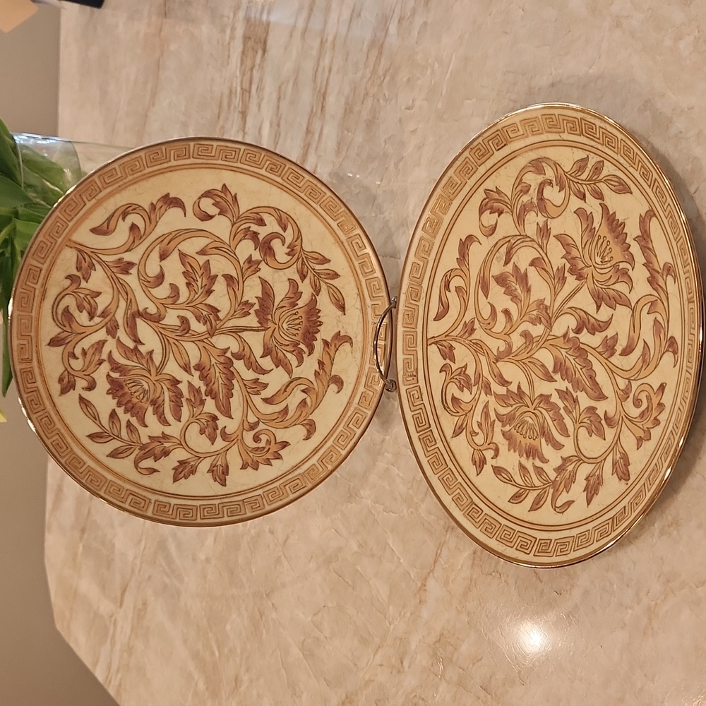 Elegant Decorative Gold And Cream Floral Plates Set Of 2